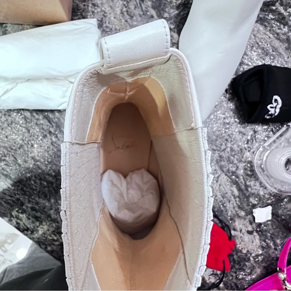 NWT Christian Louboutin ivory boots, 41 - Picture 6 of 12